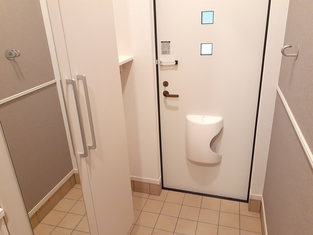 ヴィアーレⅠ 玄関