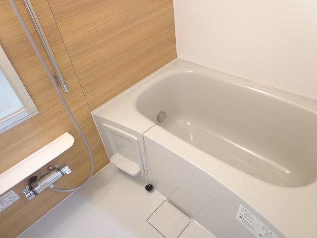 ラ　ビュット　上山手 風呂画像