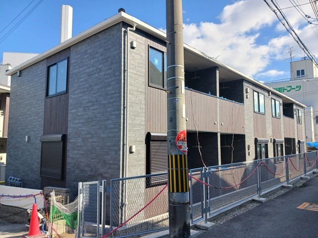 アドヴァンス 外観