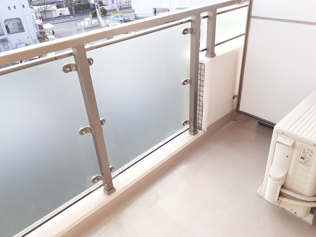 Ｈｅｉ　Ｓｔａｄｔ ベランダ