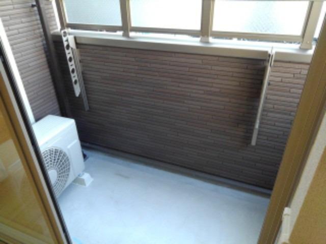 ロチェス　ドール ベランダ