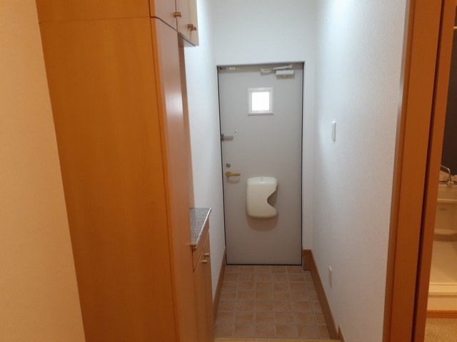 サニーハウス　菫 玄関