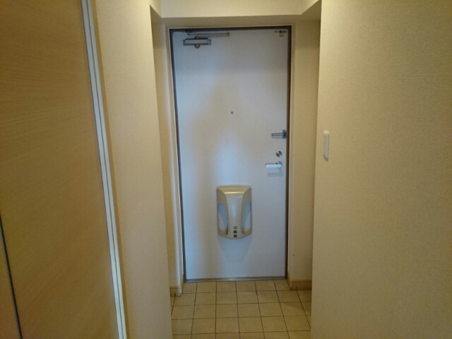 サニーキャンプ　今池 玄関