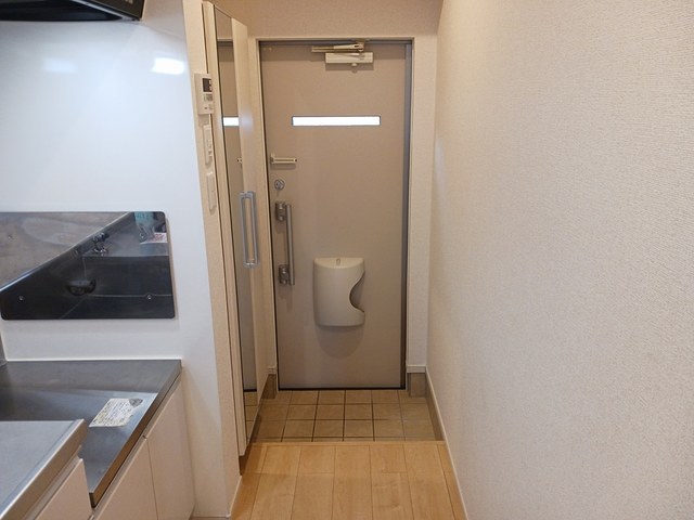 ノホ・エルア昆陽 玄関