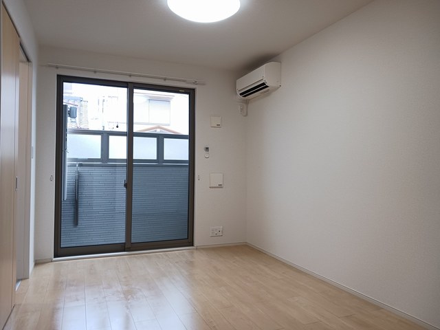 ノホ・エルア昆陽 リビング