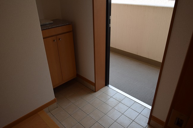 サン・アムール 玄関