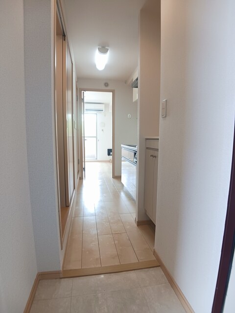 モンパルナス 玄関