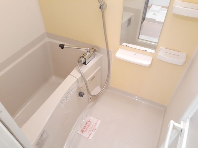 モンパルナス 風呂画像