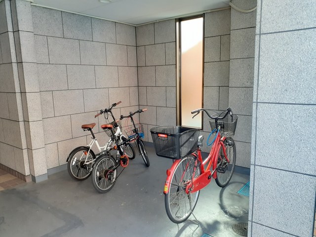 アヴィテ・エイト その他4