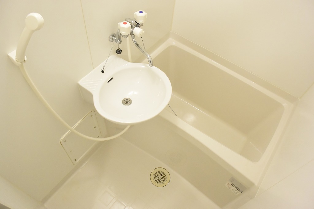 レオパレス１０９&amp;rsquo;ＳⅡ 風呂画像