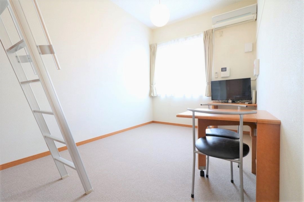 レオパレスパーク　ハイム ベッドルーム