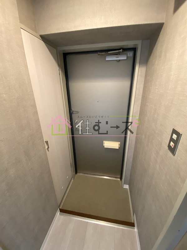 ユニテック十三 玄関