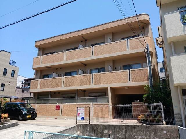 ジュネス里中 外観