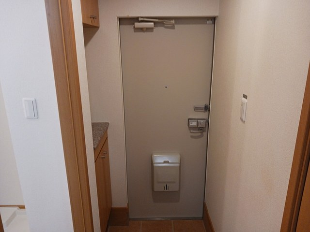 ラ・グラシア 玄関