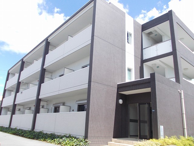 パールハイツ 外観