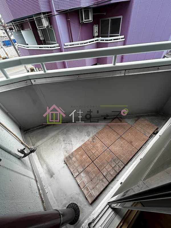 ロイヤルゆたか　別館 ベランダ