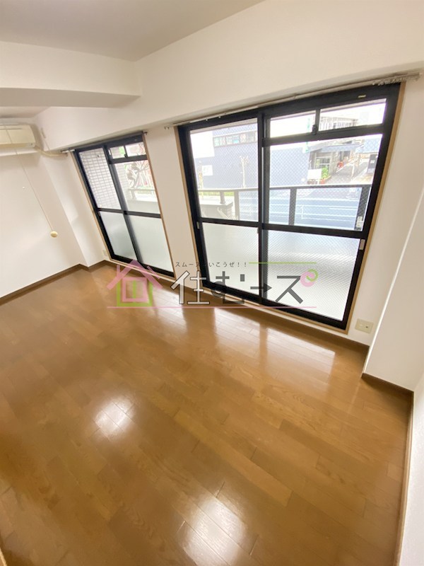 イズミパート10 ベッドルーム