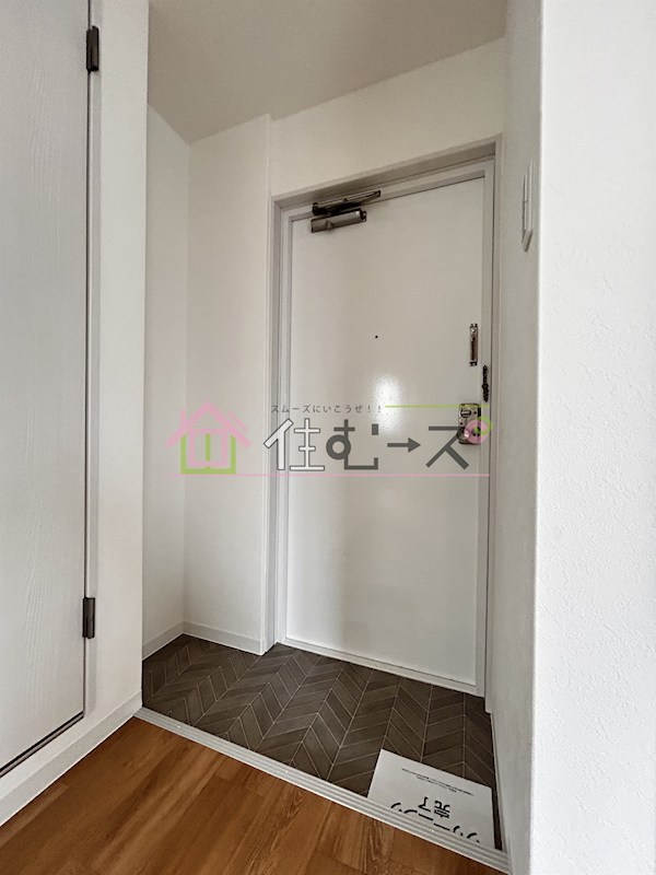 ツインハイツB 玄関