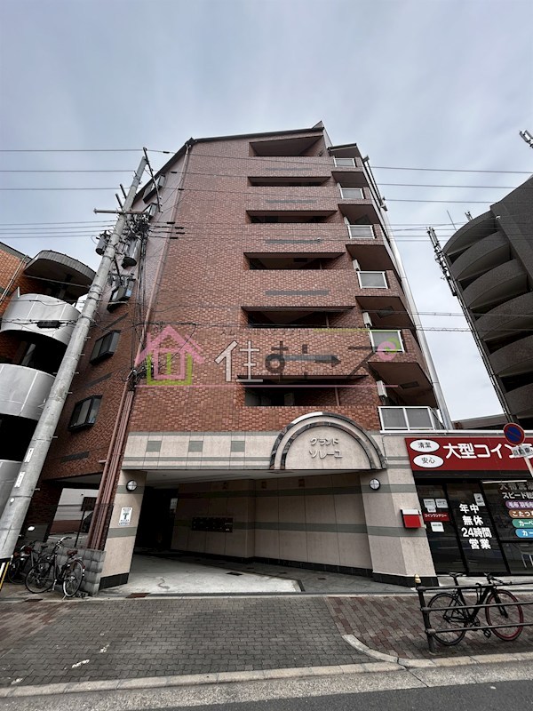 グランドソレーユ 外観