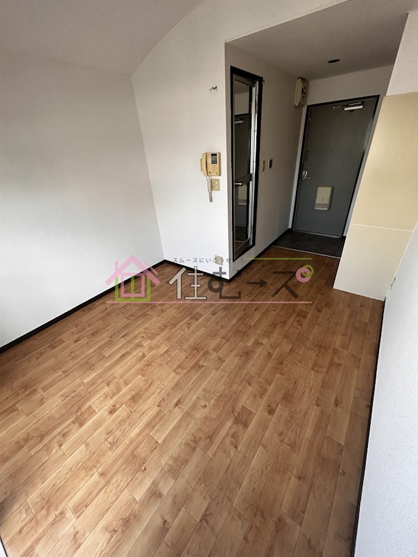 プレアール下新庄Ⅲ リビング