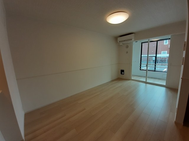 ソレイユ　メゾン　Ⅱ リビング