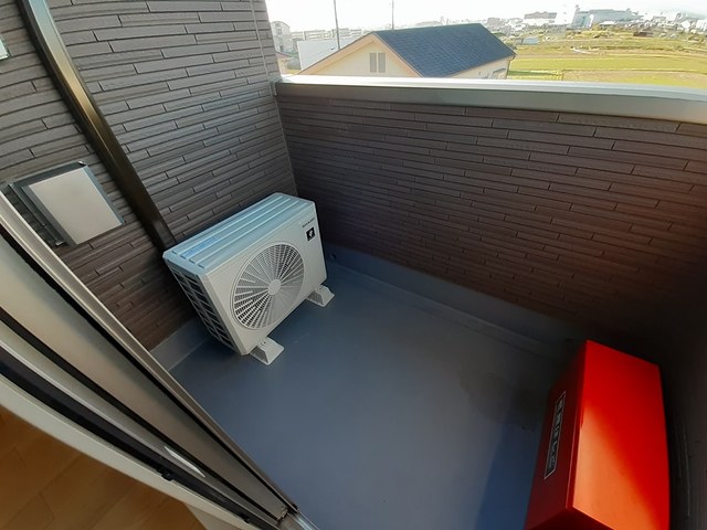 プログレＮ&amp;theta; ベランダ