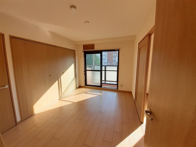 メゾン・ドゥ・スリジェ その他2