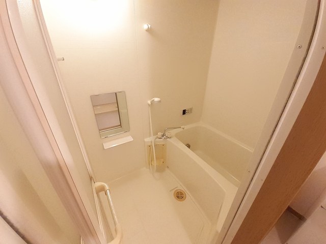 メゾン・ドゥ・スリジェ 風呂画像