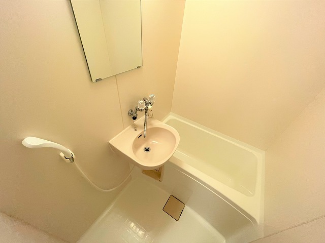 レオパレス和泉アベニール 風呂画像