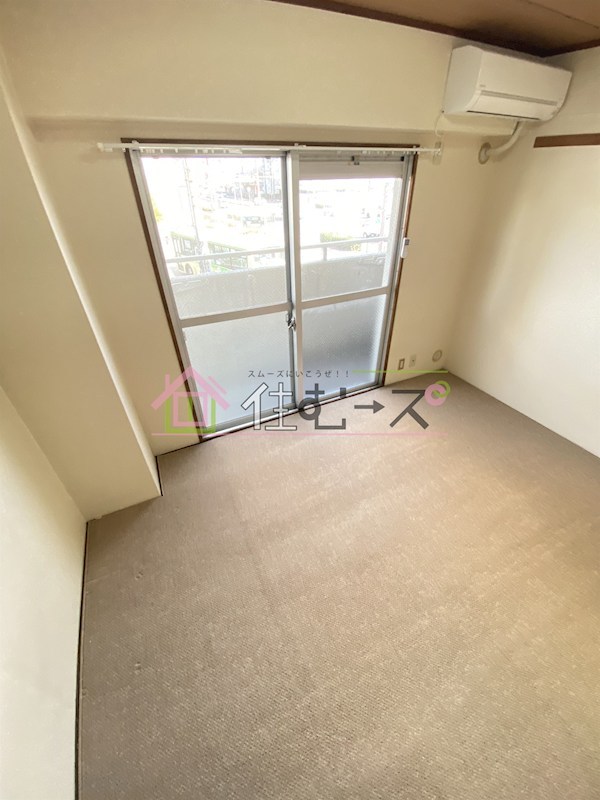 平岡マンション ベッドルーム