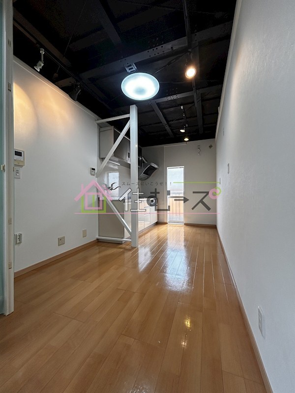 大阪市城東区野江　中古戸建 リビング