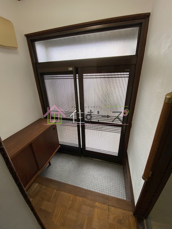 住道矢田5丁目貸家 玄関