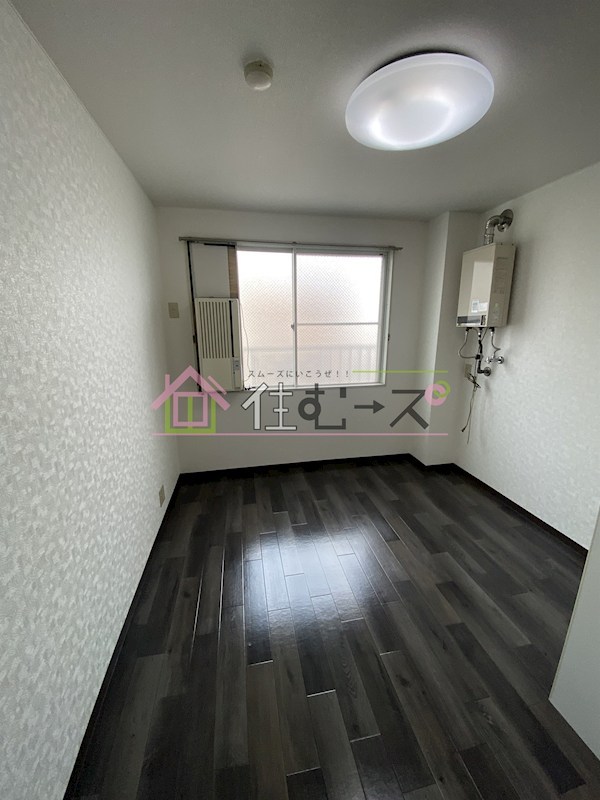 ユーアイ針中野 ベッドルーム