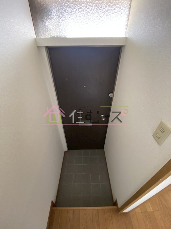 今川4文化 玄関