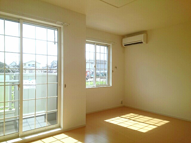 パティオ・エムズ リビング