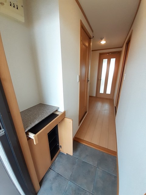 シャン・ド・フルール岸和田 玄関