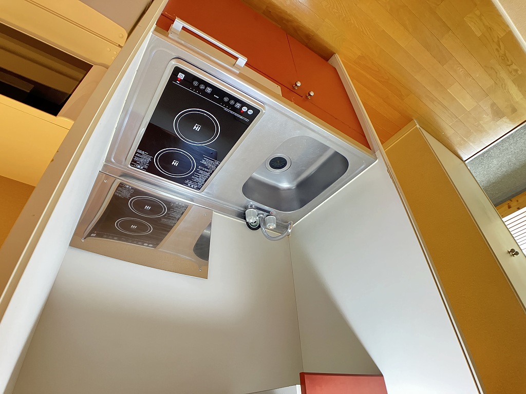 レオパレス花つるみ キッチン