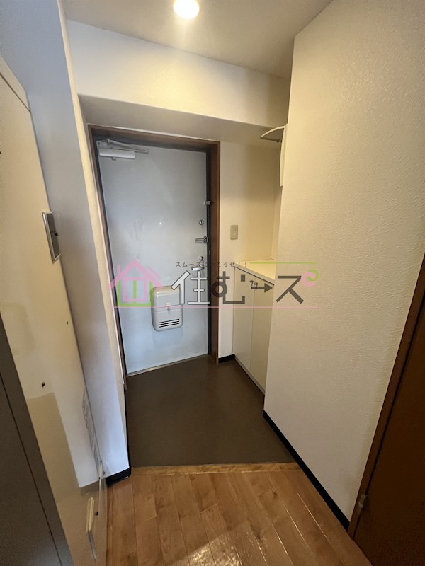 アグライア豊里 玄関