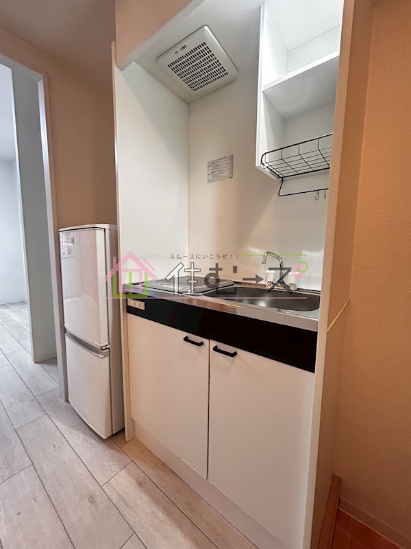 ルネ市岡 キッチン