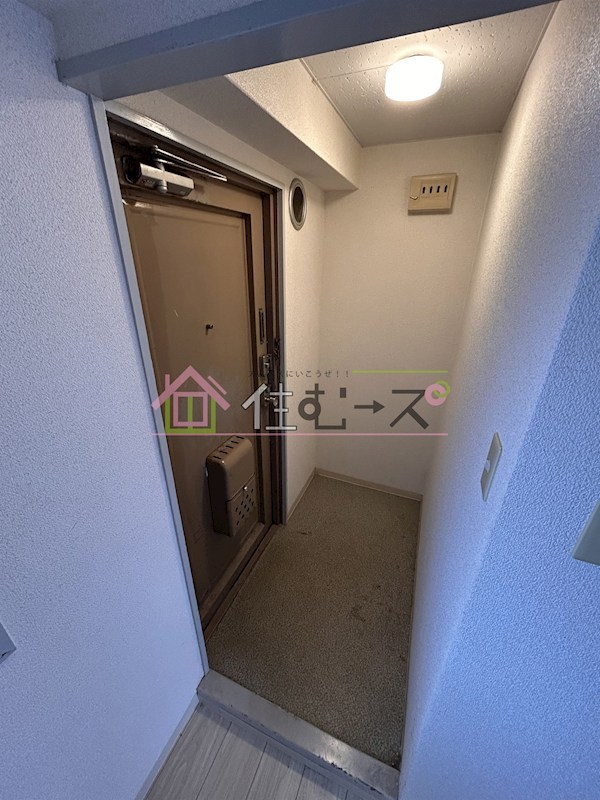 メゾンムーラン 玄関