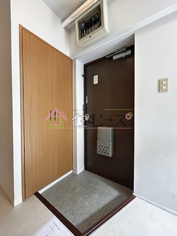 港住吉住宅 玄関