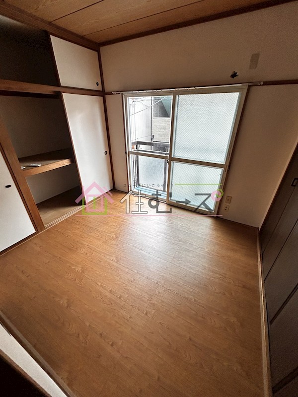 グローバルハイム三先 ベッドルーム