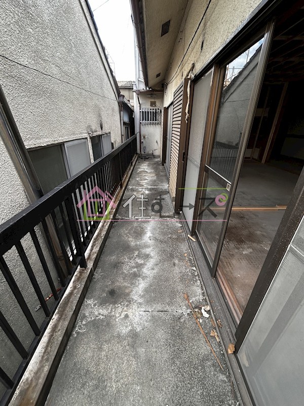 港晴3丁目戸建 ベランダ