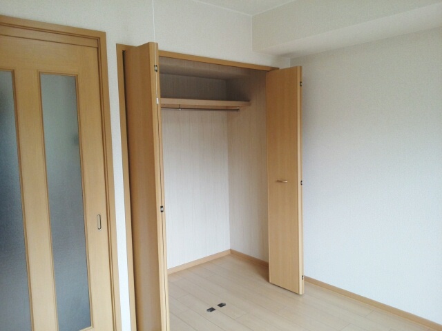 ミラン・ロワイヤルⅡ その他2