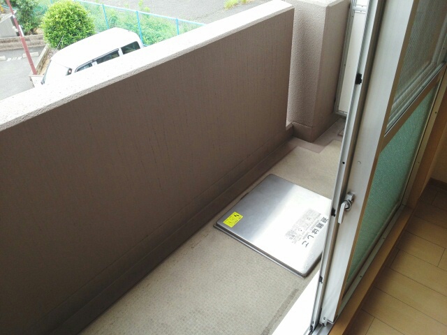 ミラン・ロワイヤルⅡ ベランダ