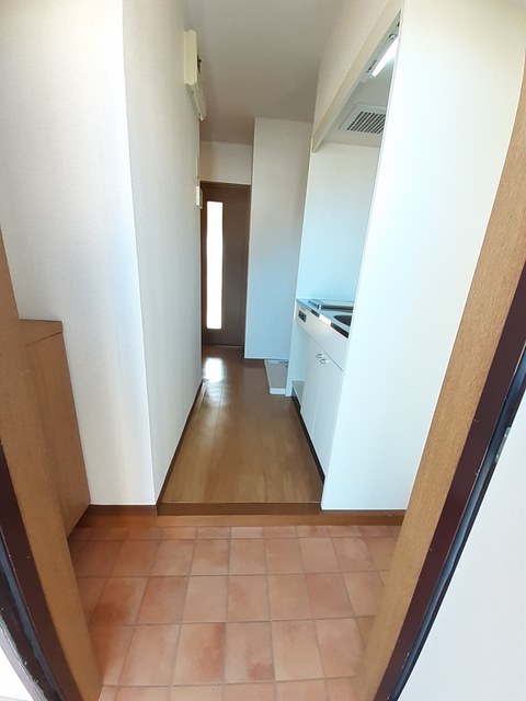 ラ．ヴェ－ル 玄関