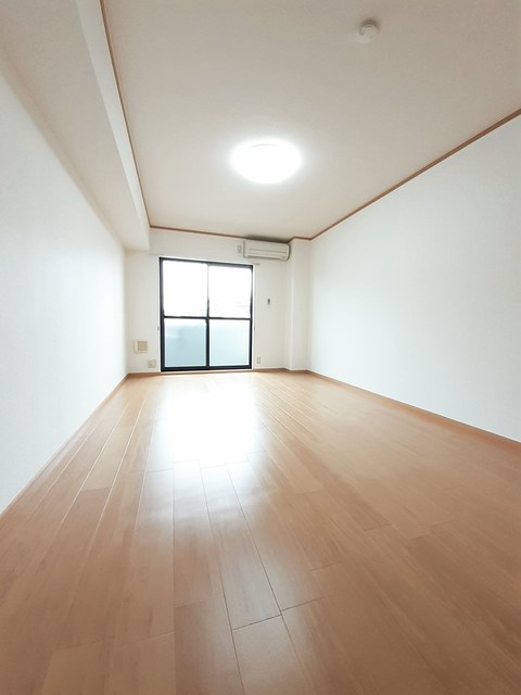 ラフィネ・ロジュマン リビング