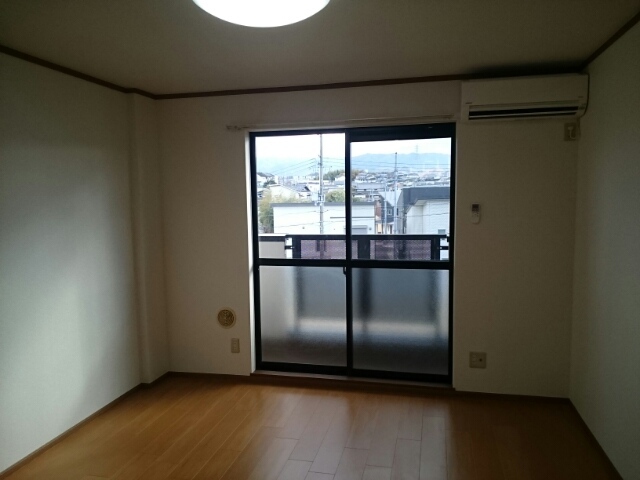 サンモール北川 リビング