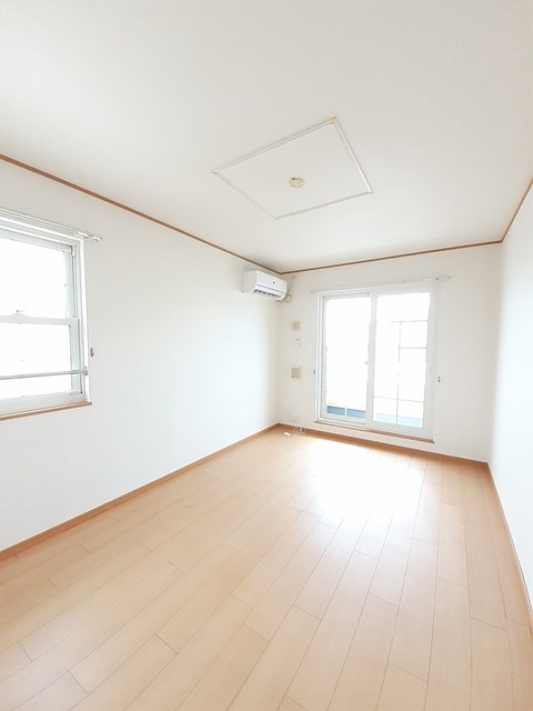 ハイツ晴海５号館 リビング