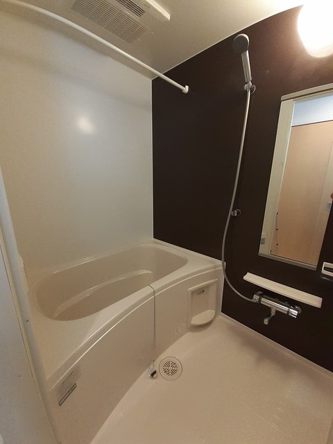 グラシアス 風呂画像